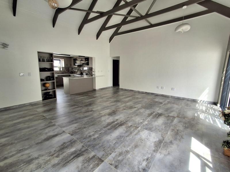 3 Bedroom Property for Sale in Britannia Bay Western Cape